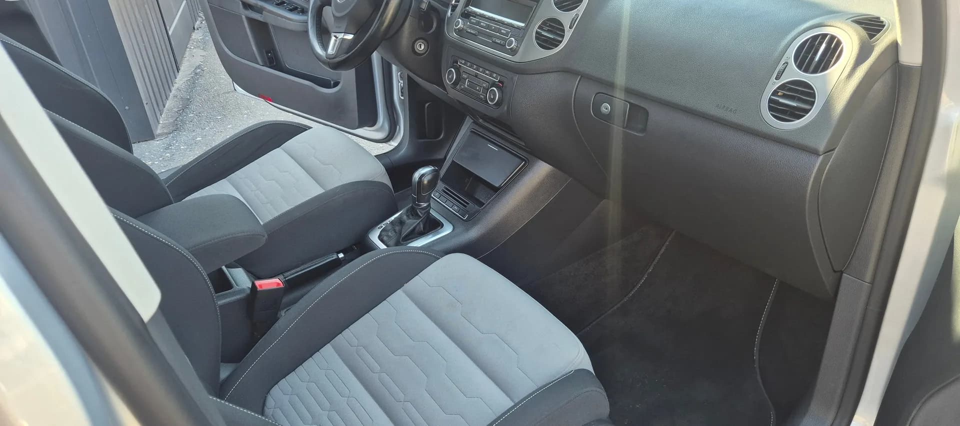 Volkswagen Golf Plus, stříbrná metalíza – fotografie 12