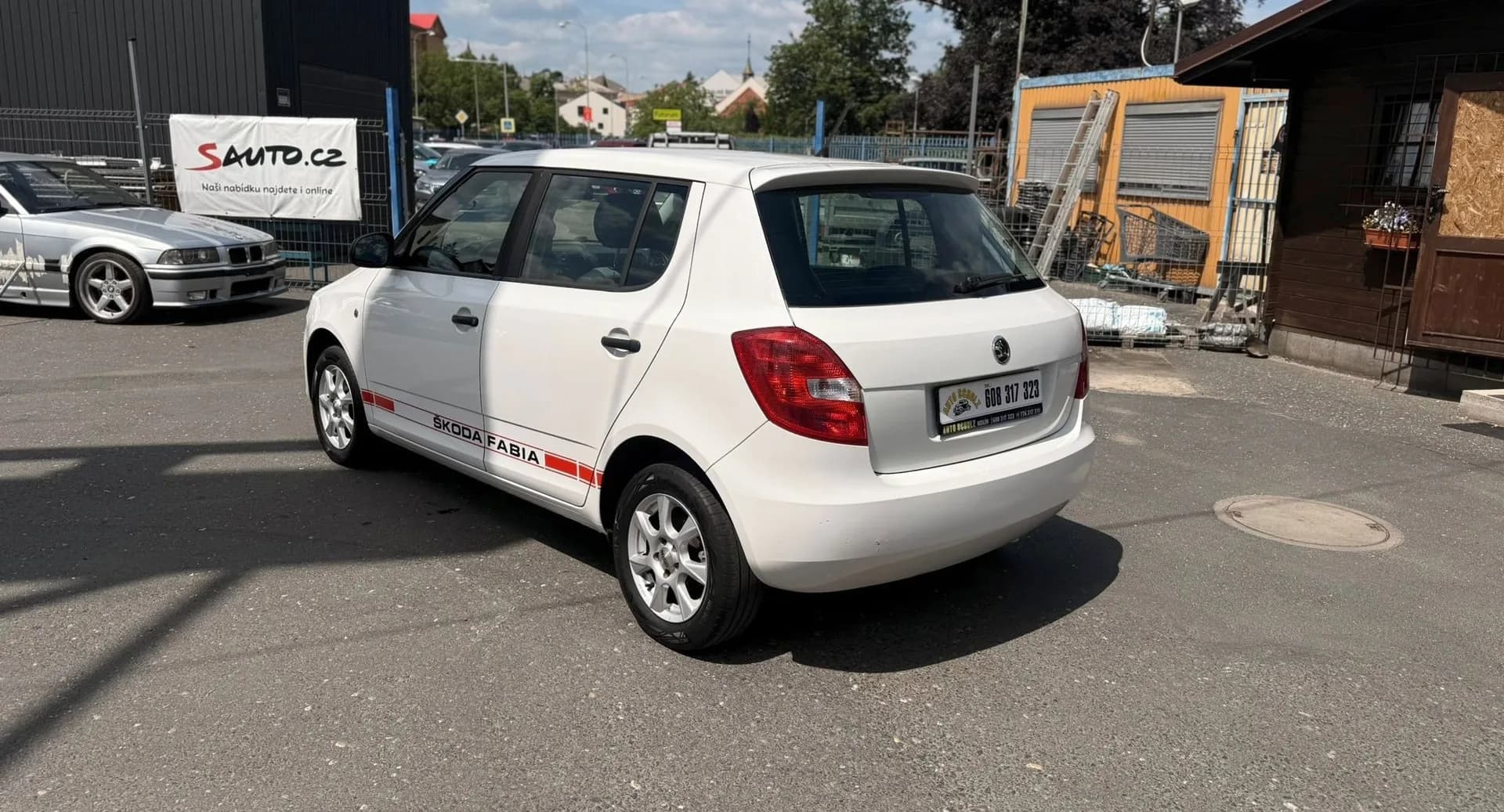 Škoda Fabia, bílá – fotografie 5