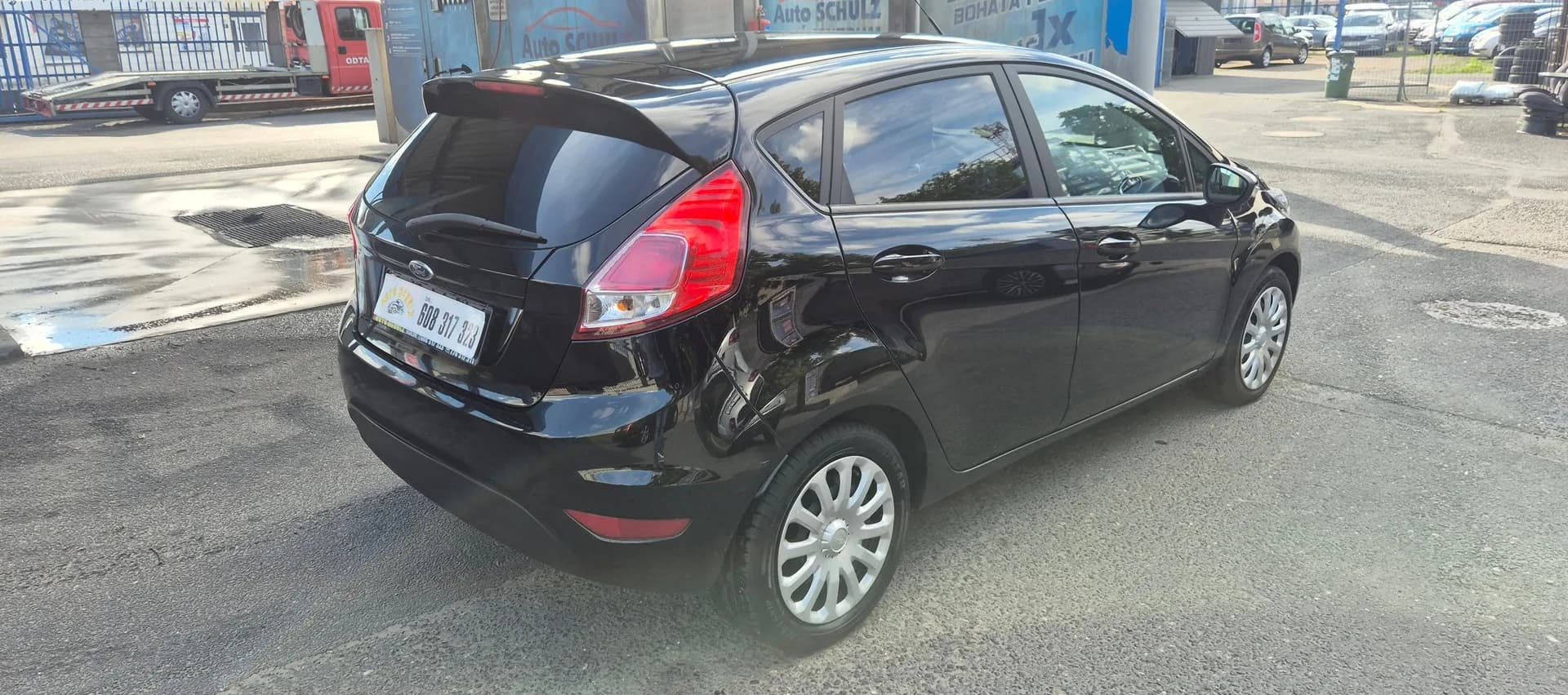 Ford Fiesta, černá metalíza – fotografie 7