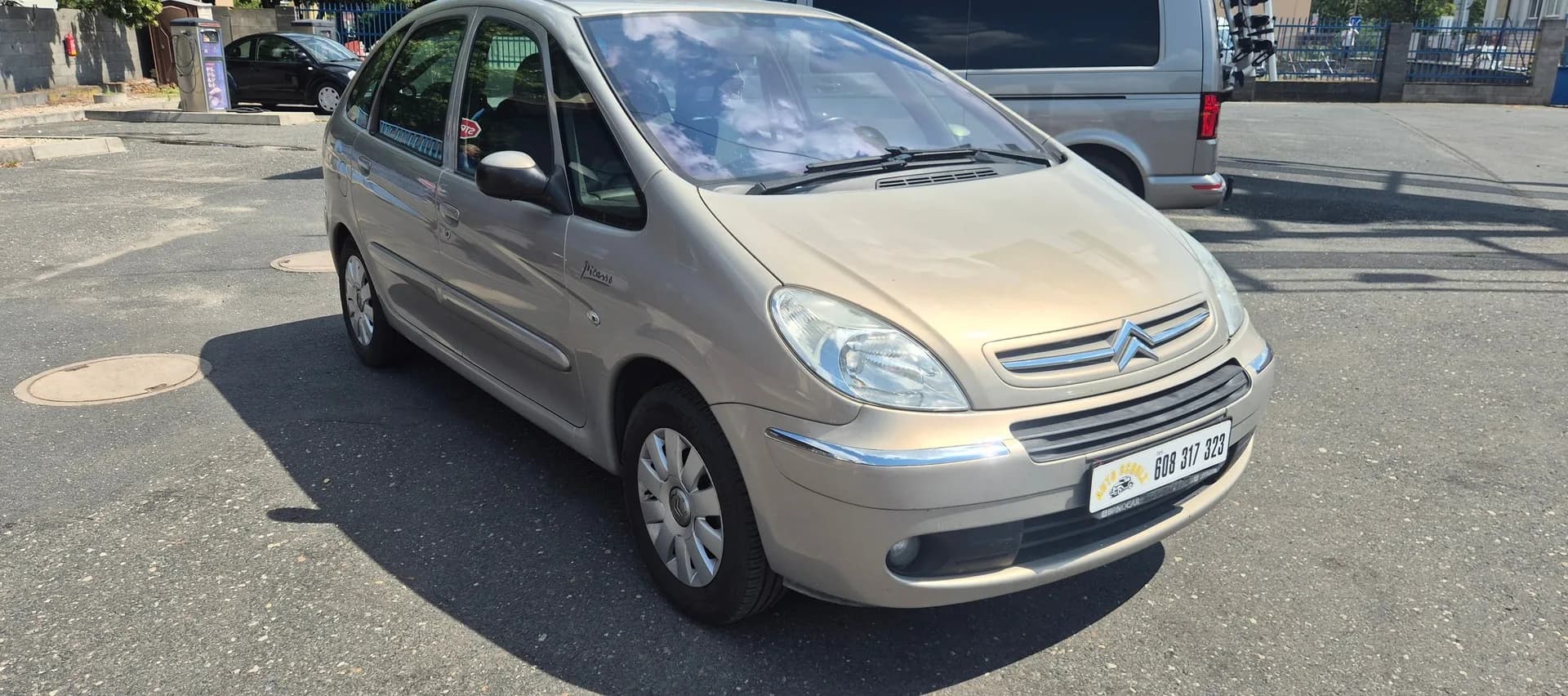 Citroën Xsara Picasso, hnědá metalíza