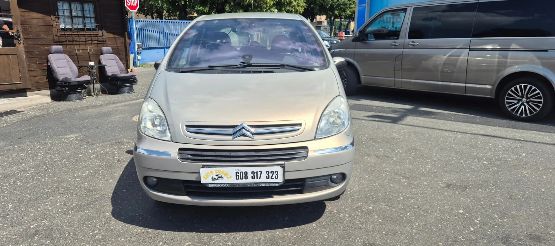 Citroën Xsara Picasso, hnědá metalíza – fotografie 2