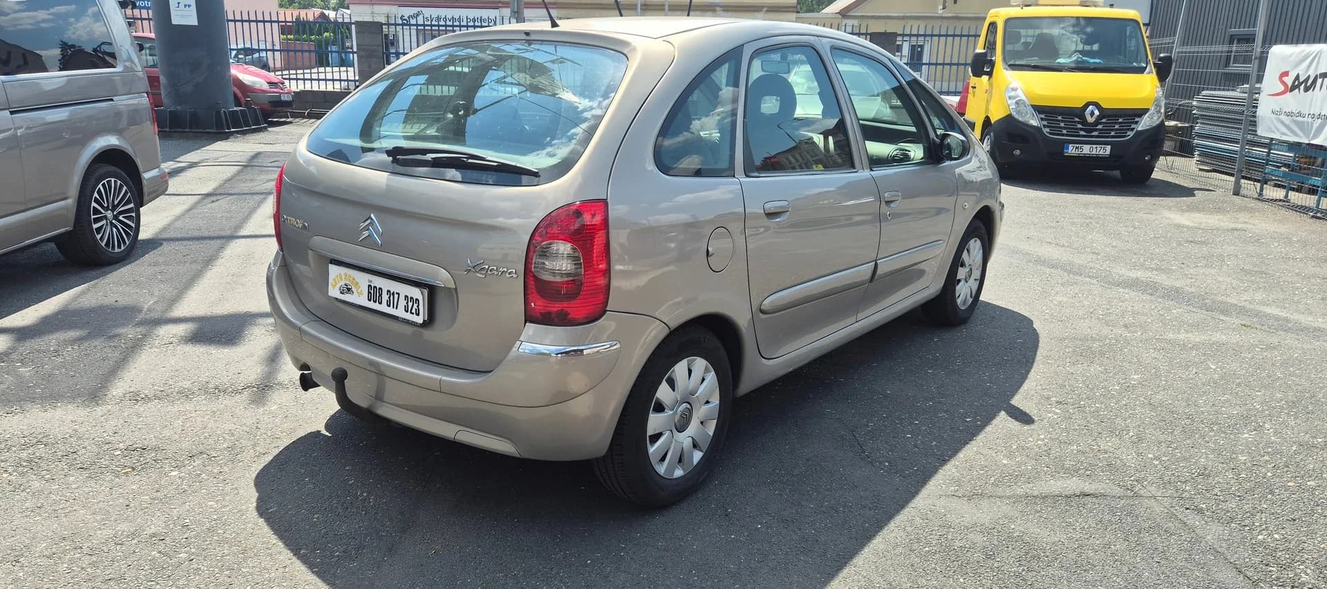 Citroën Xsara Picasso, hnědá metalíza – fotografie 7