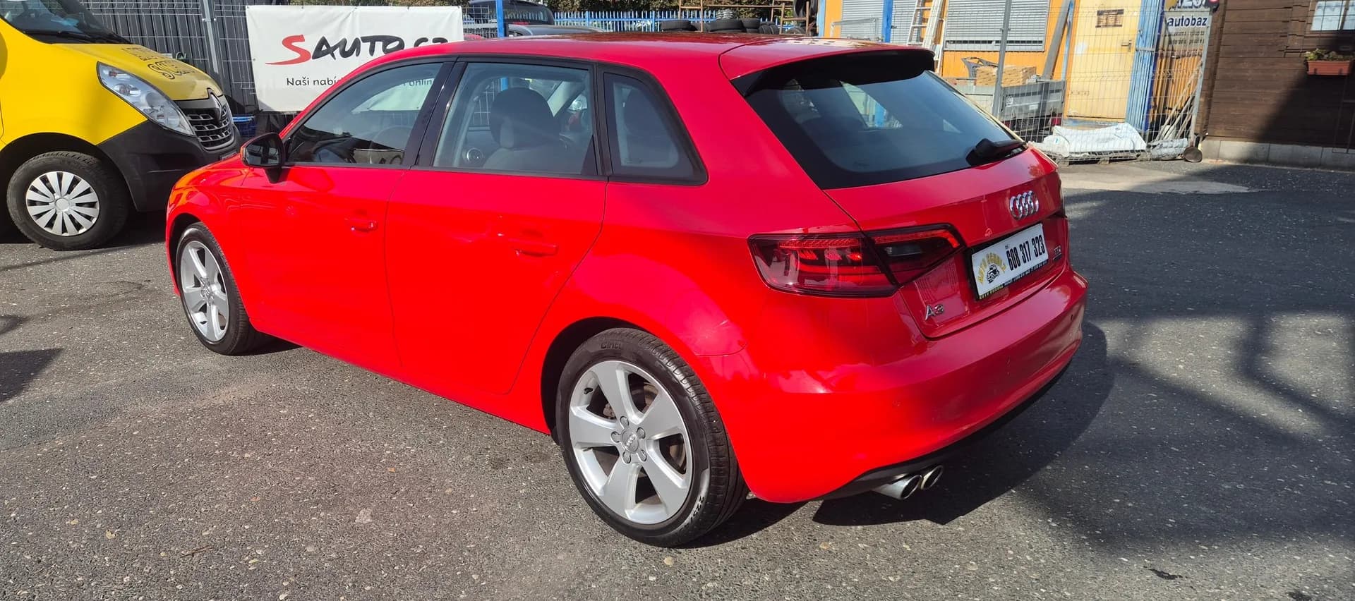 Audi A3, červená pastelová – fotografie 5